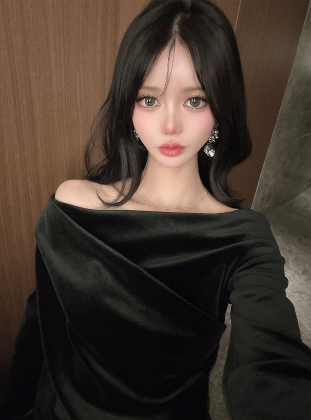 ベロアドレープトップス