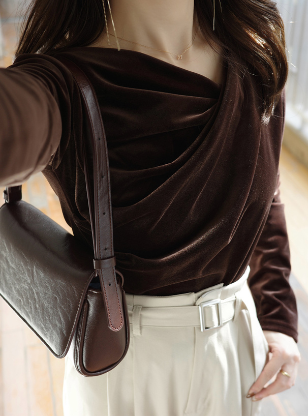 ベロアドレープトップス