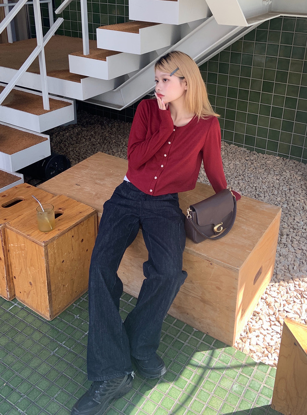 パールボタンショート丈ニットカーディガン