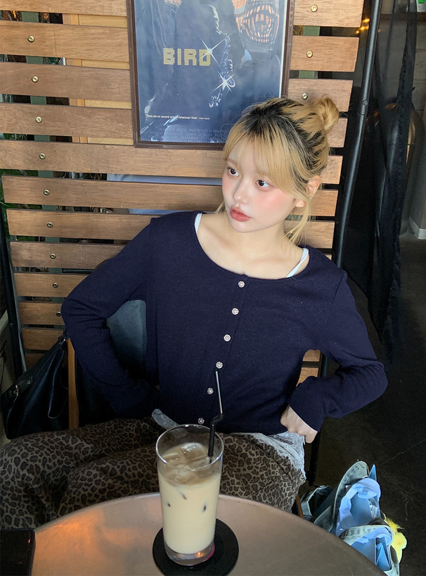 レースキャミソールx\カーディガンアンサンブル