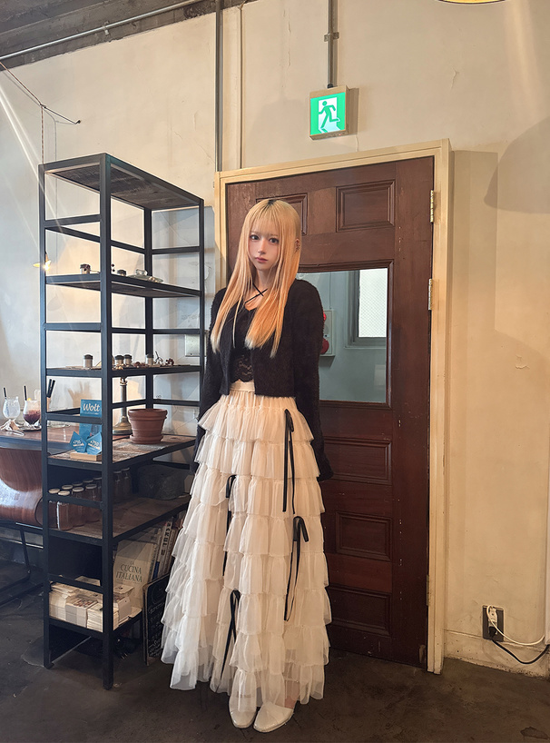 フェザーショート丈カーディガン