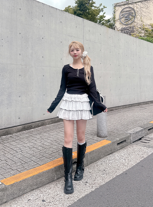 レースホルターネックレイヤード風リブトップス