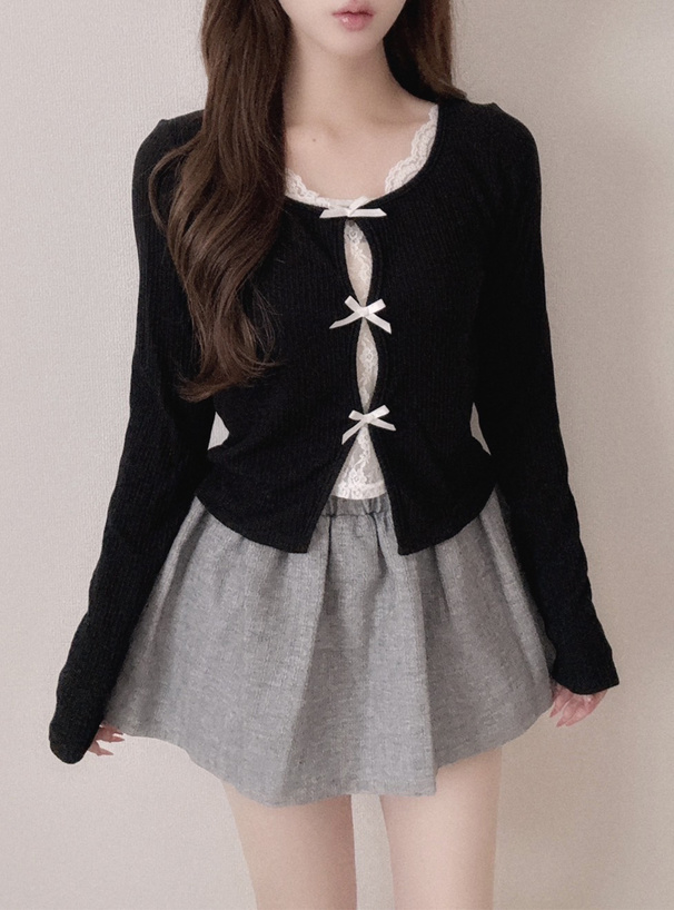 レースレイヤード風リボントップス