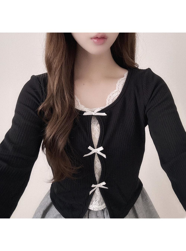 レースレイヤード風リボントップス