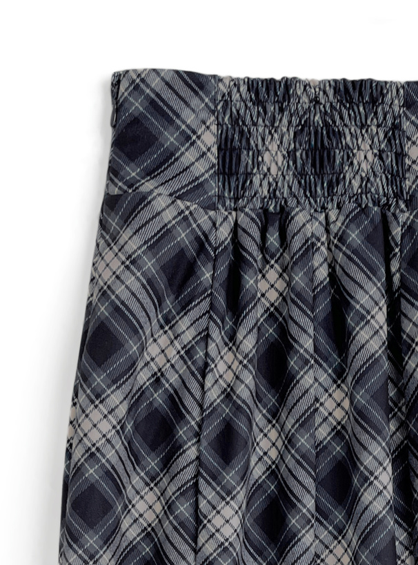 チェック柄スエードタイトスカート