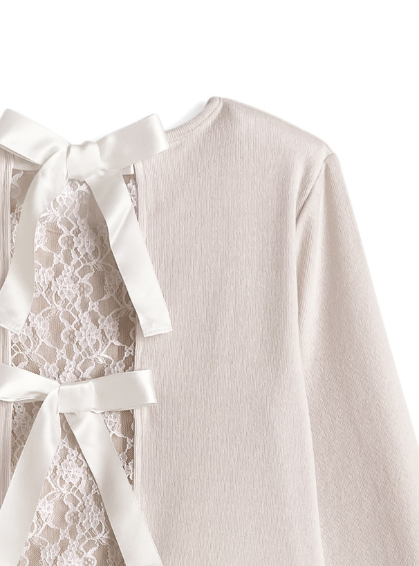 バックレースリボントップス