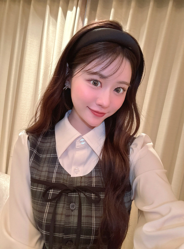 チェック柄レイヤード風プリーツミニワンピース