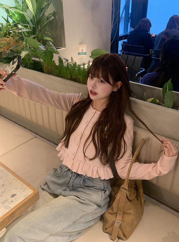 パールボタンフリルニットカーディガン