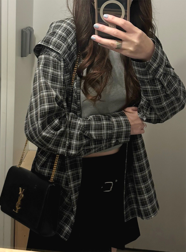 フード付きチェック柄シャツ