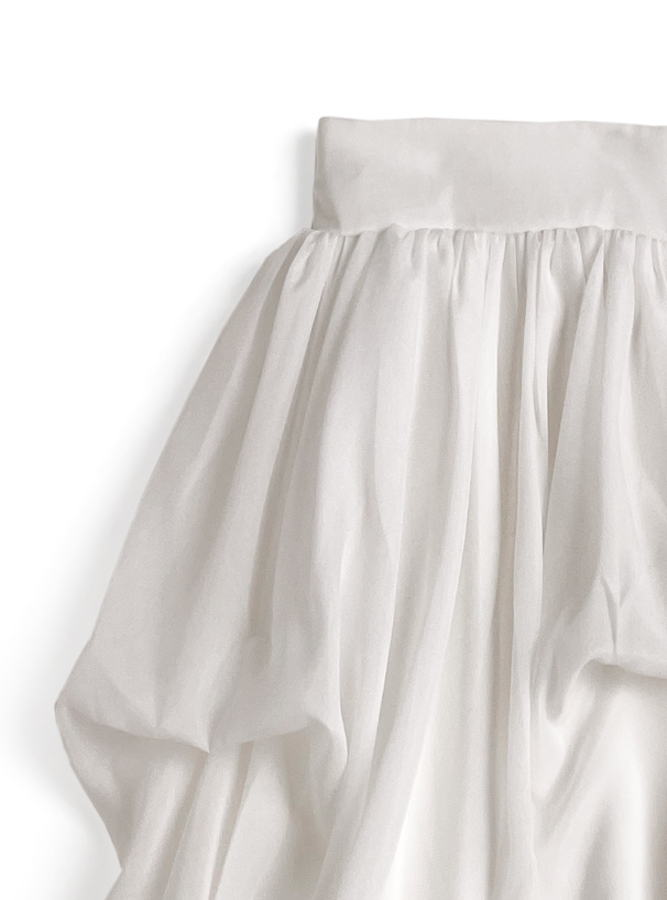 バルーンヘムスカート