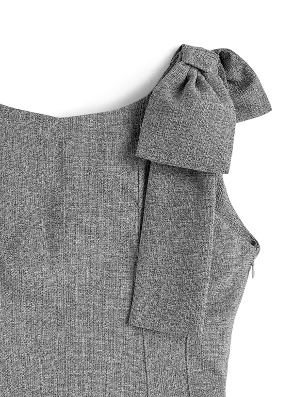 ツイードショルダーリボンノースリーブペプラムトップス