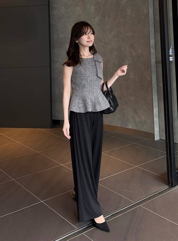 ツイードショルダーリボンノースリーブペプラムトップス