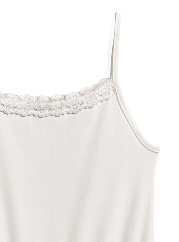 リブカーディガン×フリルキャミソールアンサンブル