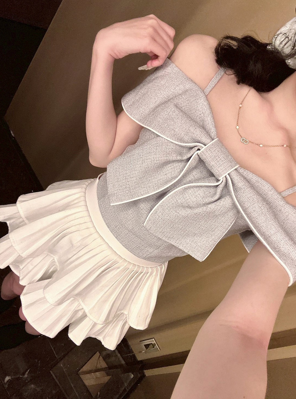 ビッグリボンオフショルダーツイードトップス