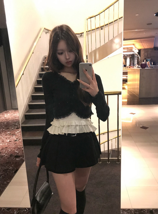 シアーリブレースカーディガン×フリルキャミソールアンサンブル