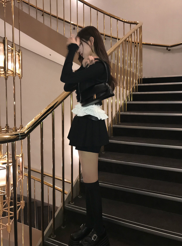 シアーリブレースカーディガン×フリルキャミソールアンサンブル