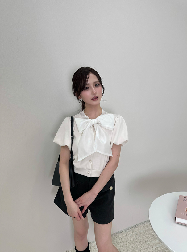 ボウタイレイヤード風バルーンスリーブカーディガン