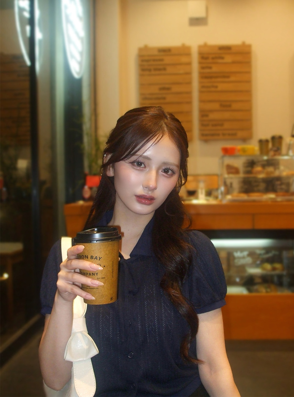 リボンパフスリーブ透かし編みトップス