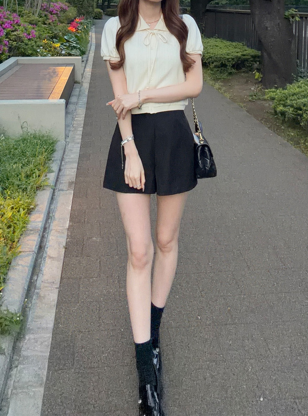 リボンパフスリーブ透かし編みトップス