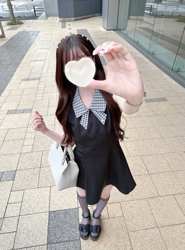 チェック柄カラーノースリーブミニワンピース