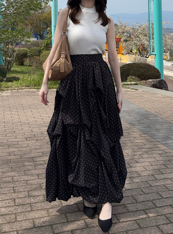 ドット柄バルーンヘムスカート