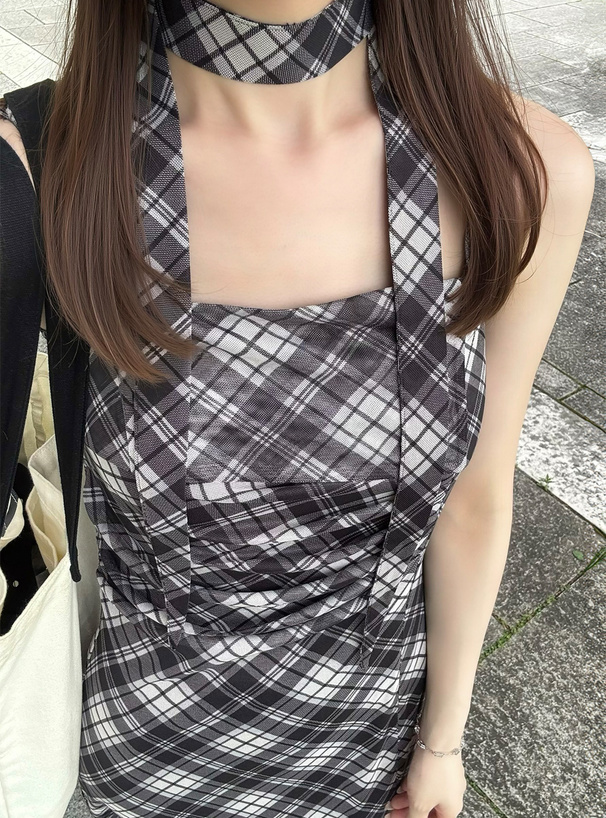 タイ付きチェック柄シアーキャミソールワンピース