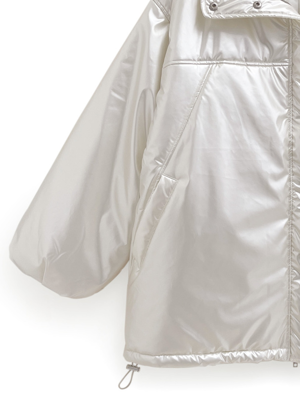 シャイニーナイロン中綿ミドルジャケット