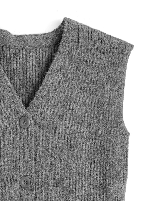 ペプラムノースリーブニットベスト