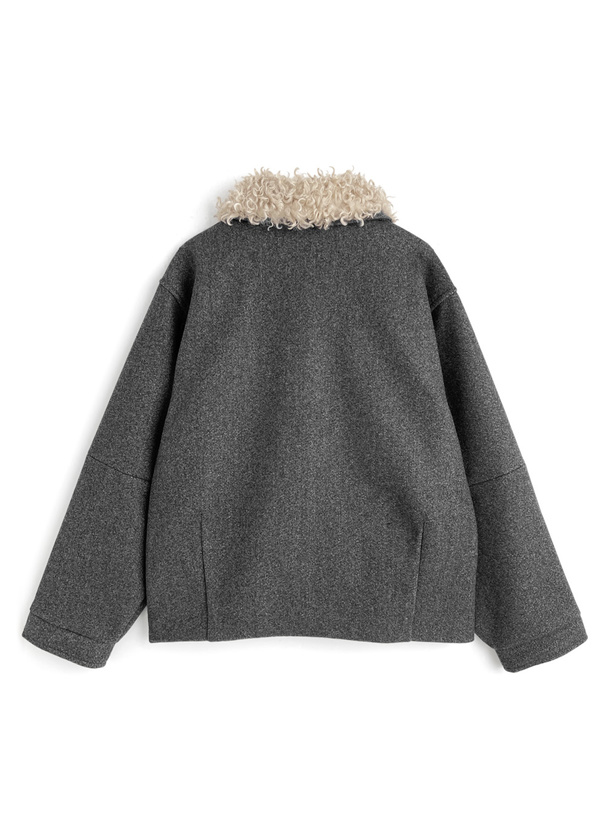 ファーティペット付きフェイクウールジャケット