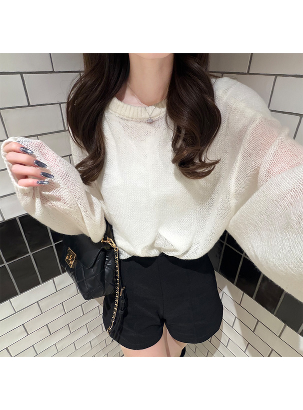 透かし編みニットトップス