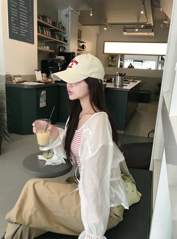 ギャザーシアーブラウス