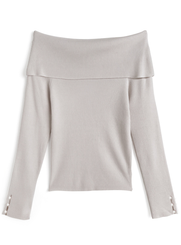 パールボタンオフショルダーリブニットトップス