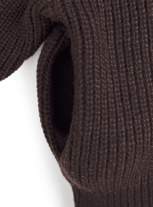 フード付きダブルジップニットパーカー