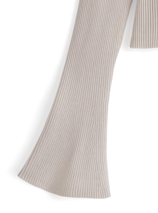 フェザーファーオフショルダーリブニットトップス