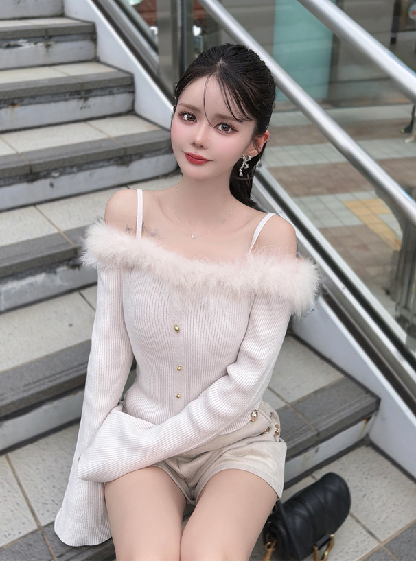 フェザーファーオフショルダーリブニットトップス[dr825] | レディース