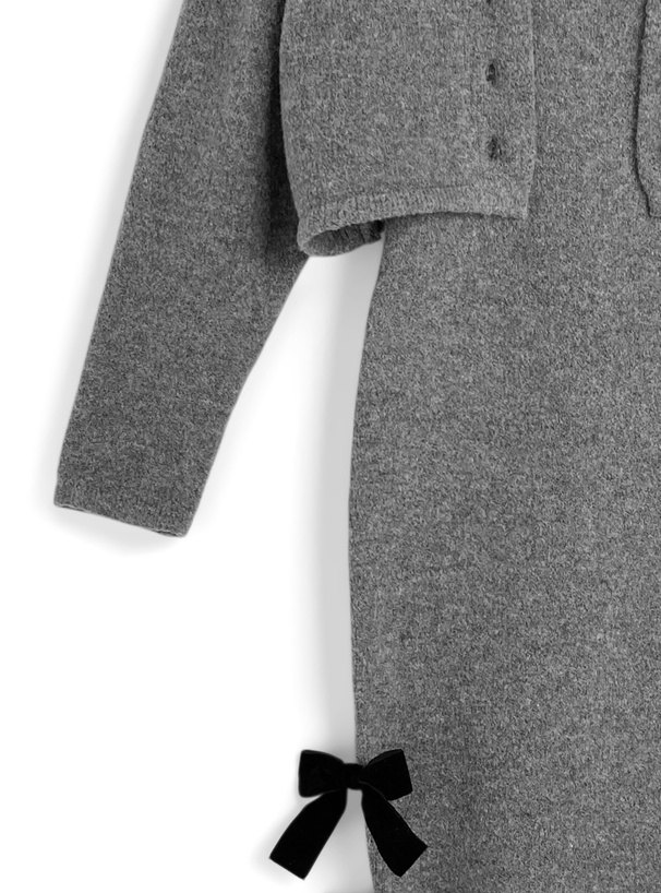 ニットカーディガン×ベロアリボンスリットワンピースセットアップ