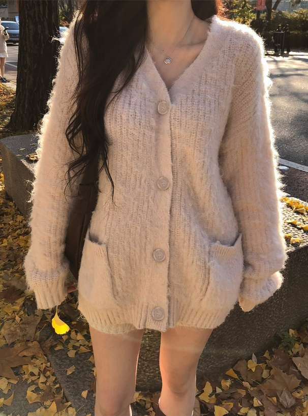 カーディガン×ショートパンツニットセットアップ