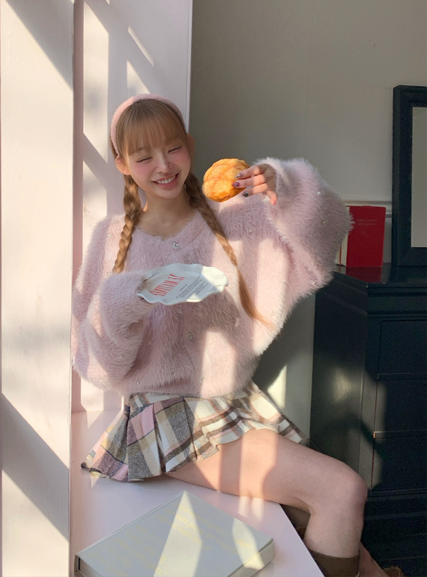 ビジューシャギーニットカーディガン