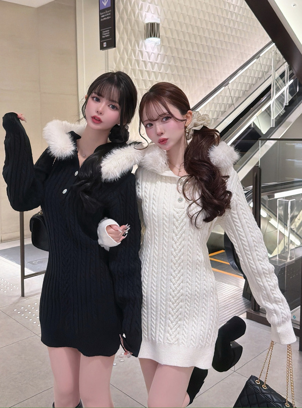 ファーフードケーブル編みニットワンピース