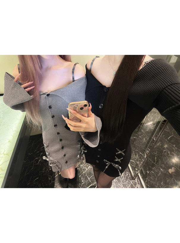 チェック柄レースアップオフショルダーニットワンピース