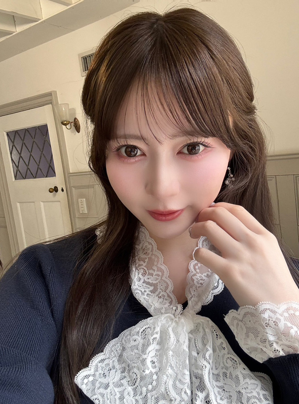 レースボウタイニットトップス