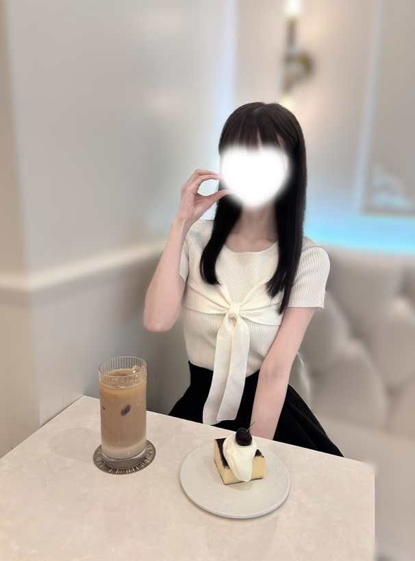 リボンモチーフリブニットトップス