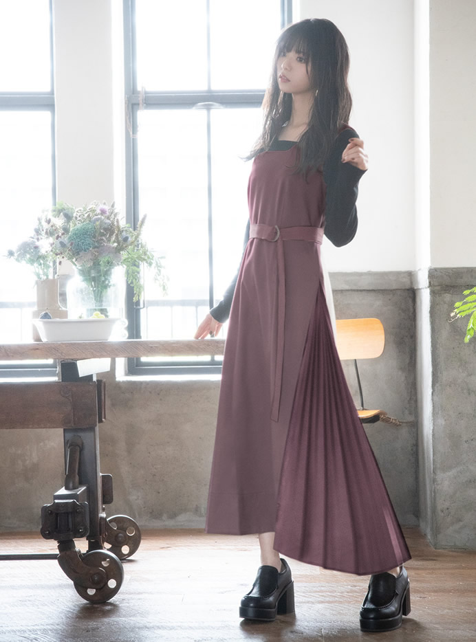 今田美桜 チャンキーヒールボリュームローファー