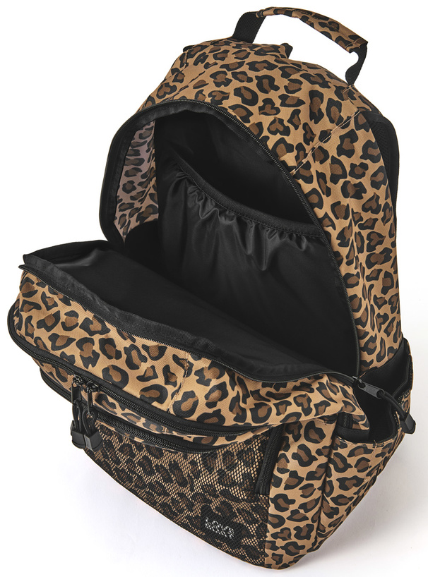 LOVEBOAT　レオパード柄ロゴ刺繍リュックサック