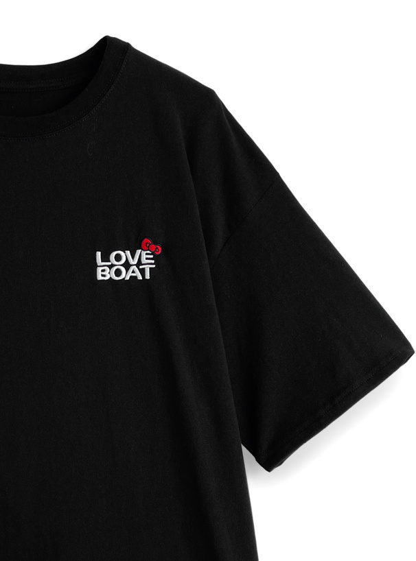 サンリオキャラクターズ　LOVE BOAT　ハローキティレオパード柄プリントTシャツ