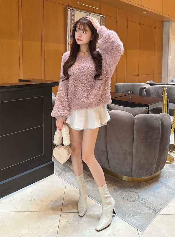 Vネックシャギーニットトップス