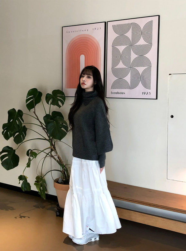 ハイネックニットトップス