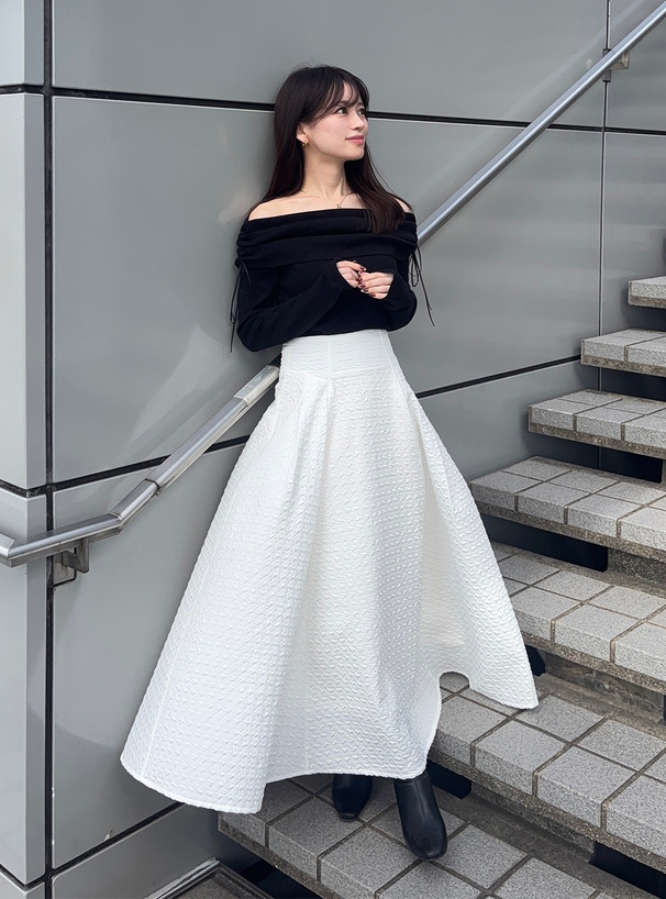 オフショルドロストリボンニットトップス