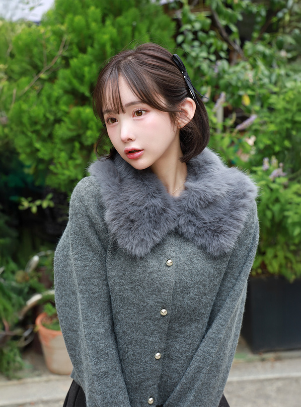 ファーティペット付きカーディガン