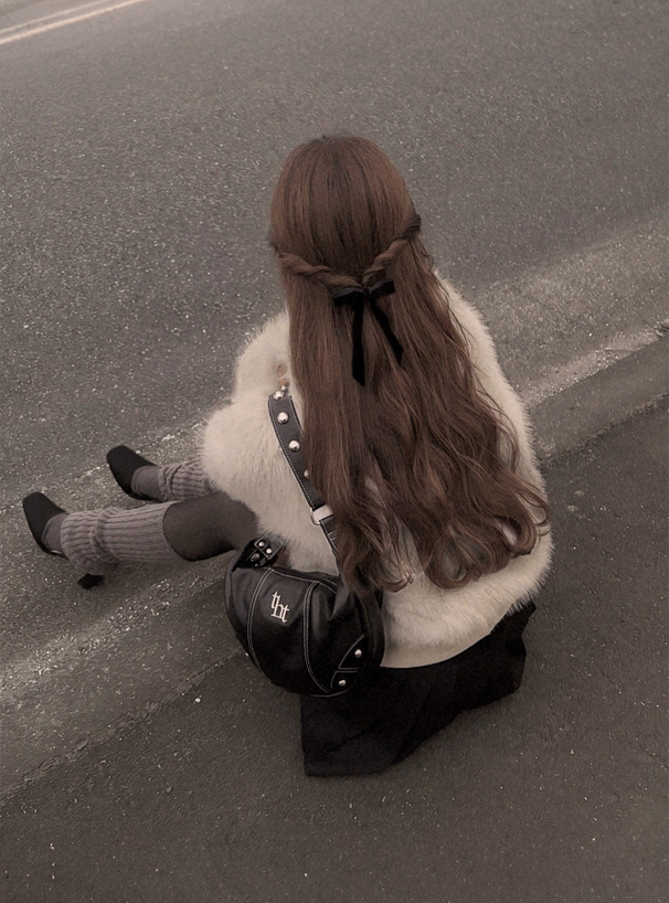 日本製✩ウール95%✩ブルーフォックス✩ノーカラー✩ファー取り外し可能 スタンドネックフォックス風ファーブルゾン[fo2206] | レディース